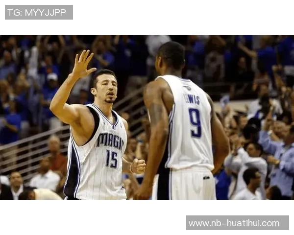 乌度卡谈KD与小贾巴里组合如特科格鲁与刘易斯般具错位优势 乌度卡谈KD与小贾巴里组合如特科格鲁与刘易斯般具错位优势