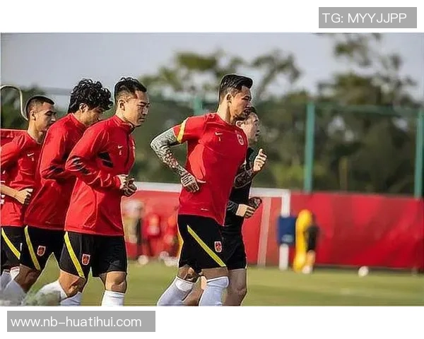 国足选帅即将揭晓新队伍将于11月集结进行热身赛