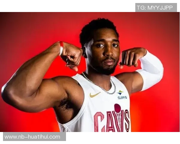 米切尔首节火力全开6投5中三分3中3独揽13分助攻抢断齐飞