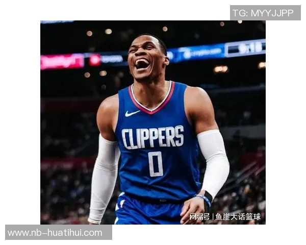 诺曼鲍威尔状态低迷14投仅4中贡献17分4篮板2抢断并有5次失误正负值为负8 诺曼鲍威尔状态低迷14投仅4中贡献17分4篮板2抢断并有5次失误正负值为负8