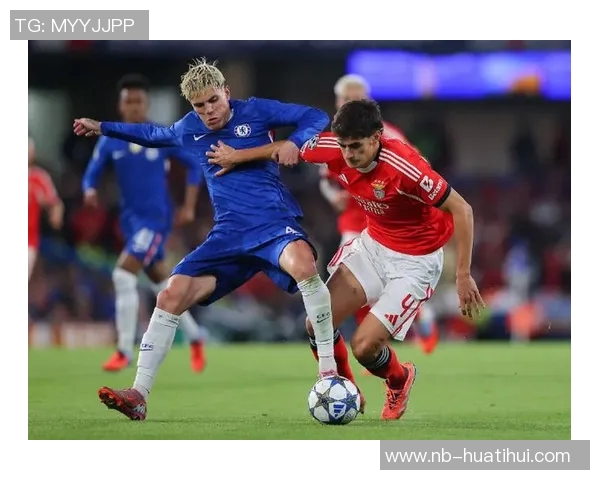 马雷斯卡称赞加纳乔表现出色并强调对阿昌庞的信任与支持 马雷斯卡称赞加纳乔表现出色并强调对阿昌庞的信任与支持