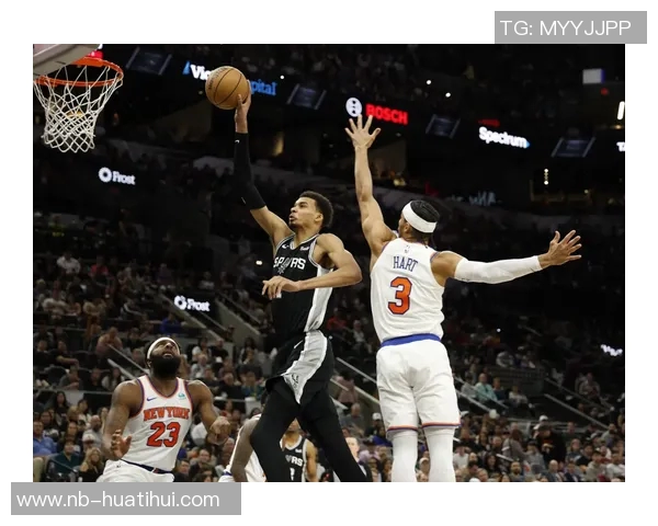 文班亚马半场表现抢眼8中4斩获15分5篮板3助攻1抢断4盖帽展现统治力